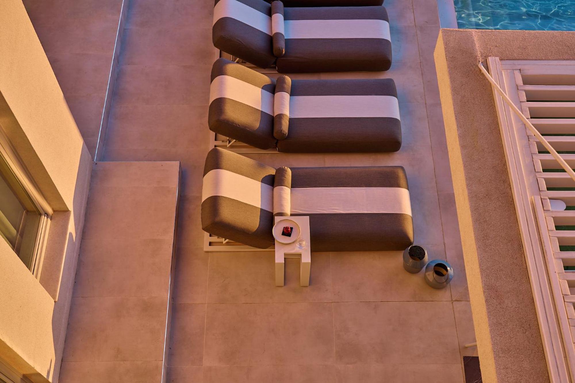 Helius Villas Alikí エクステリア 写真